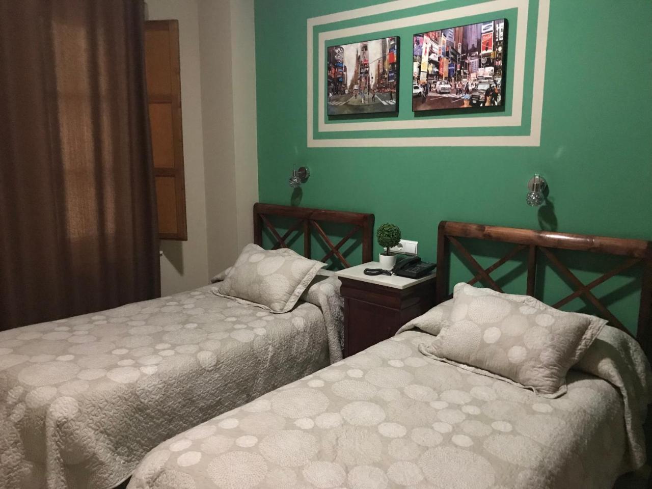 Guest house Puerta Carmona